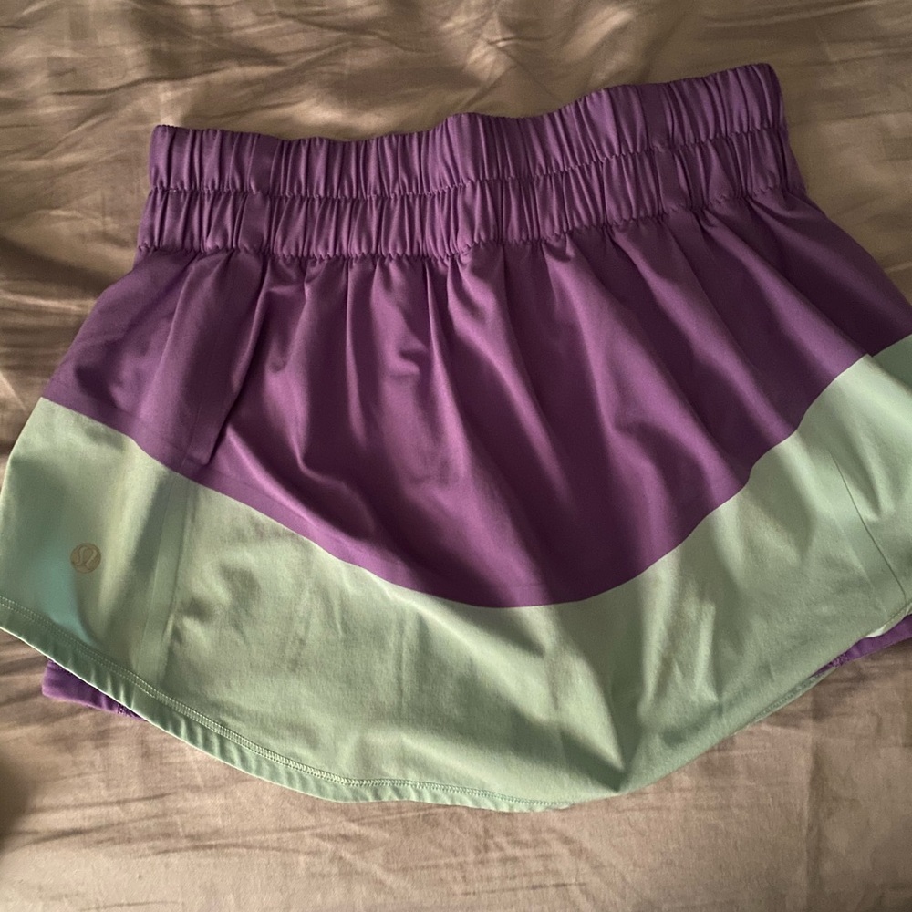Lulu lemon skirt